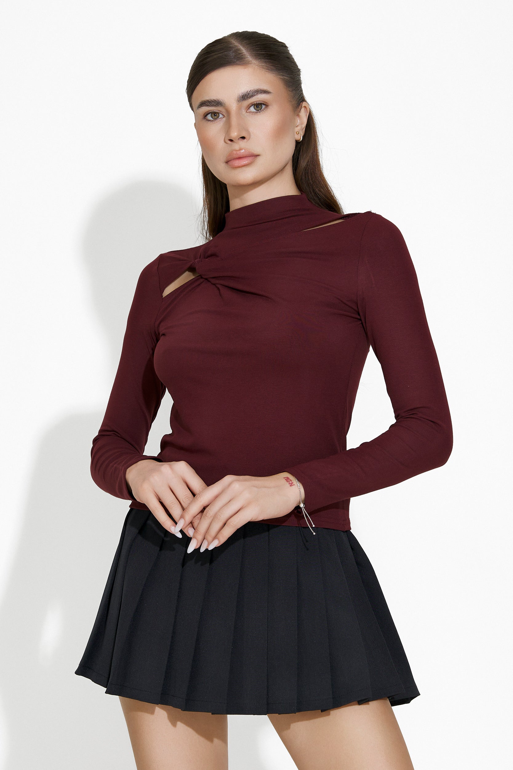 Lady Elegant burgundy Verdie Bogas sweatshirt