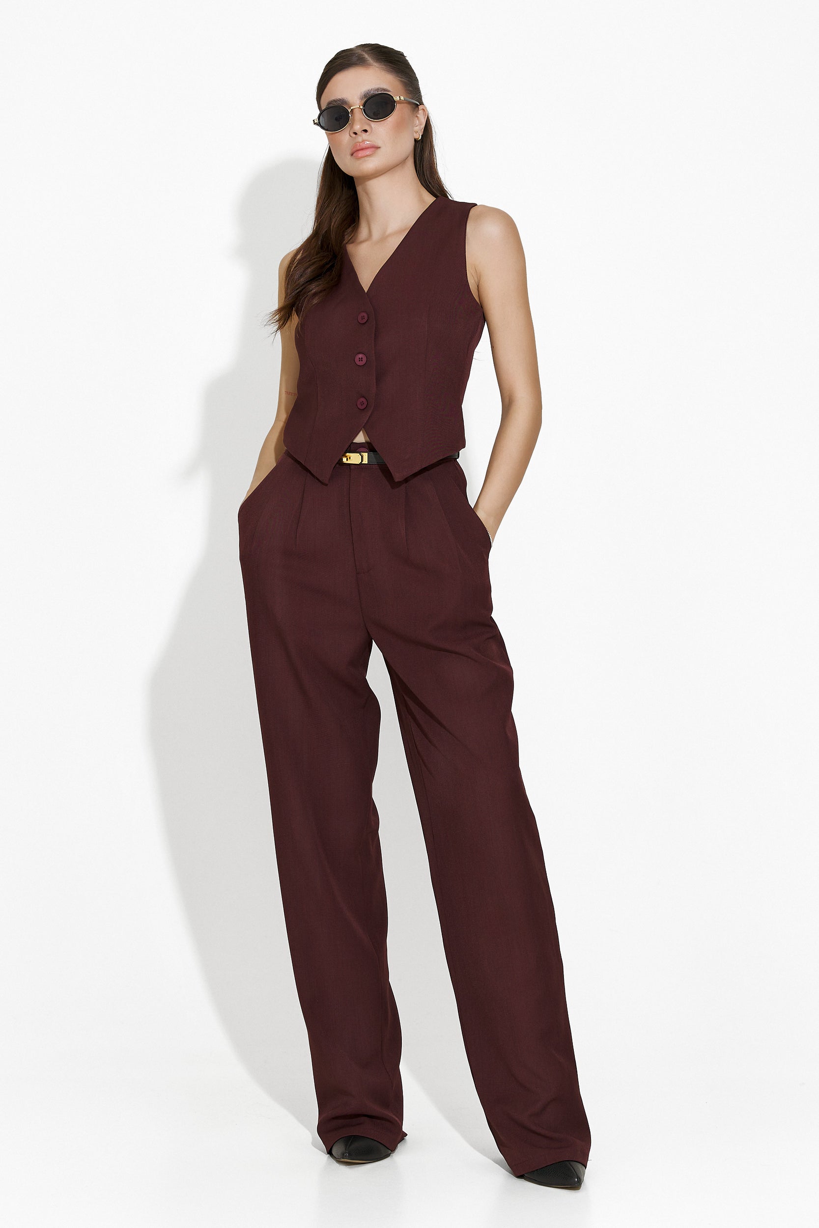 Costum cu pantaloni eleganti burgundy Demozla Bogas