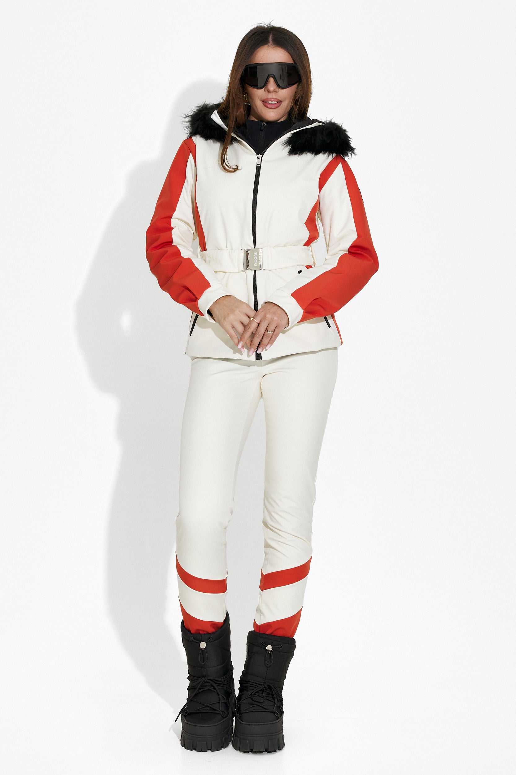 Atniuq Bogas women's beige ski jacket