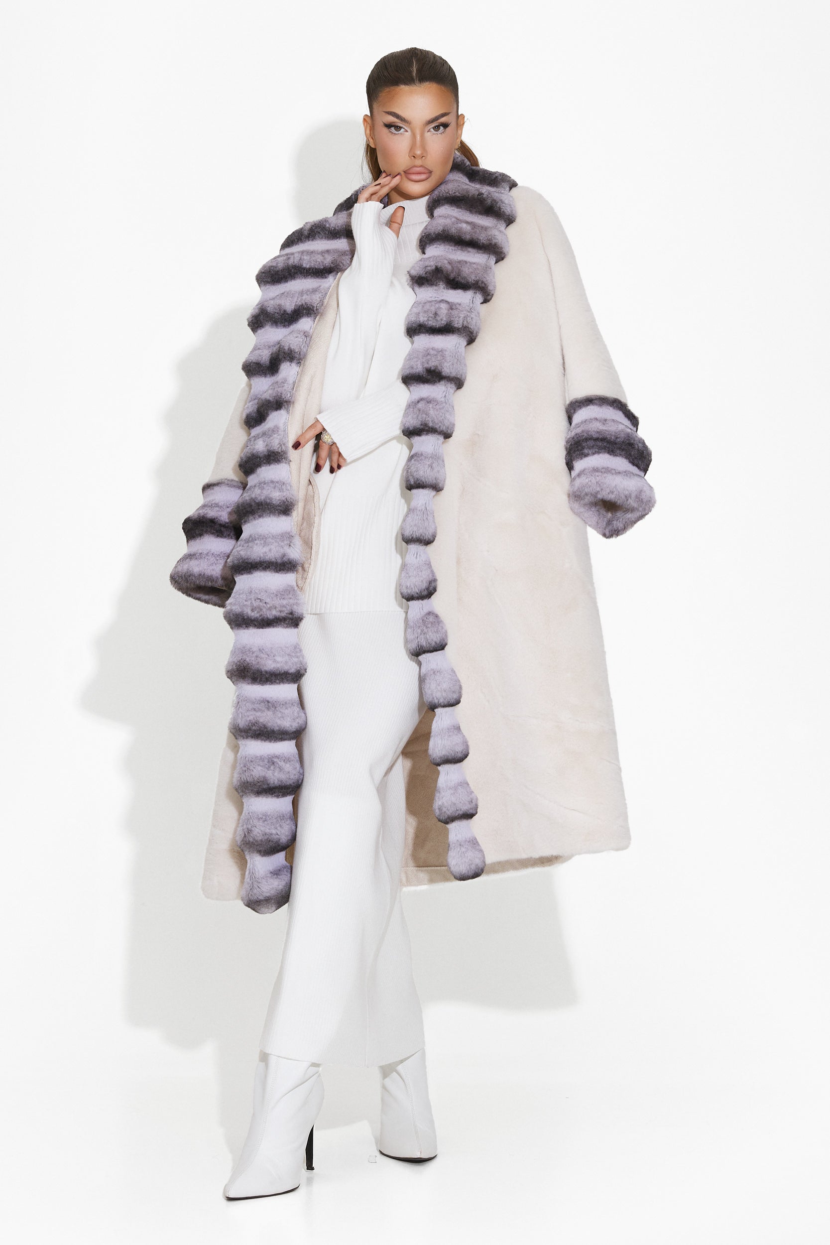 White fur coat Kirga Bogas