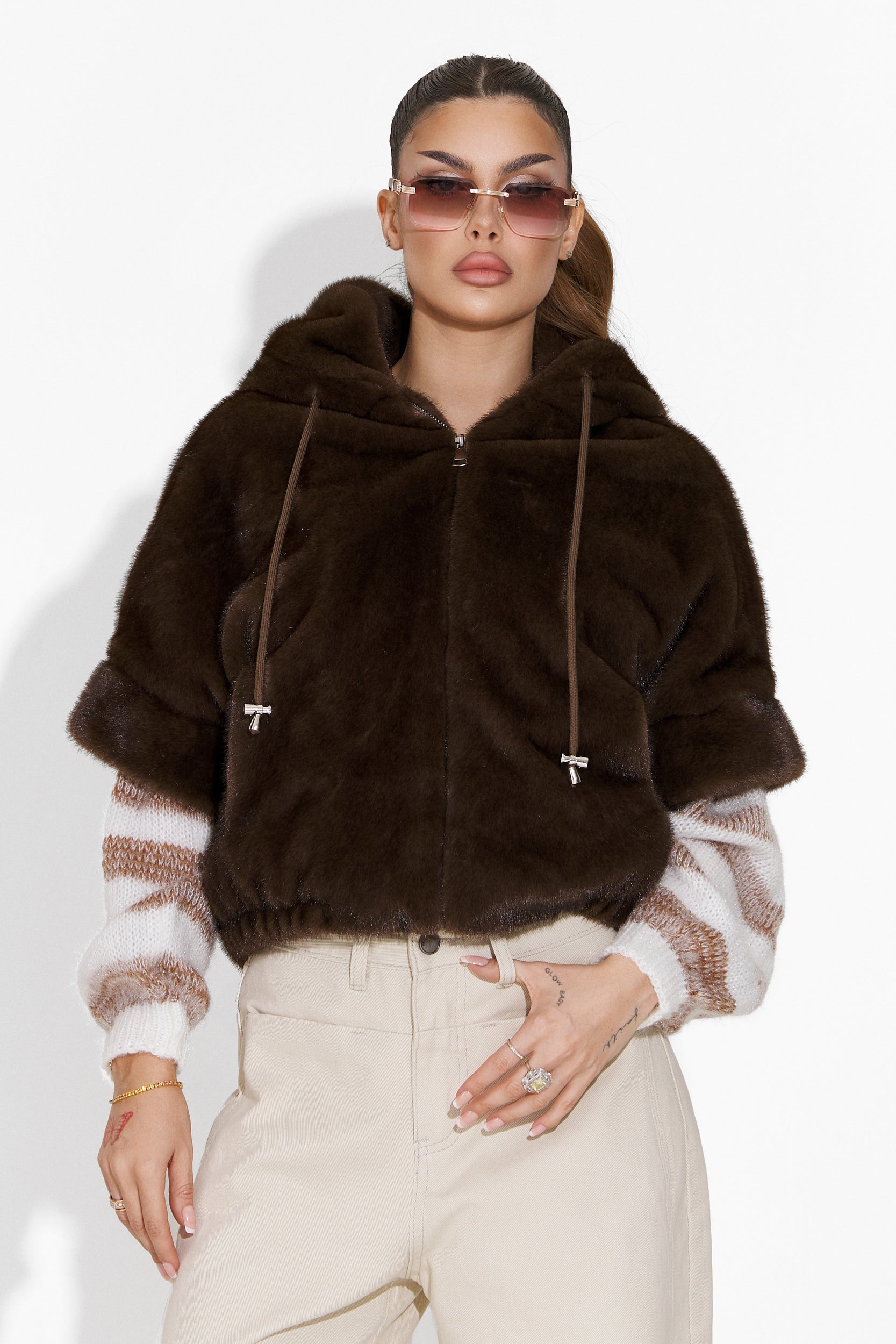 Brown fur coat Penelope Bogas