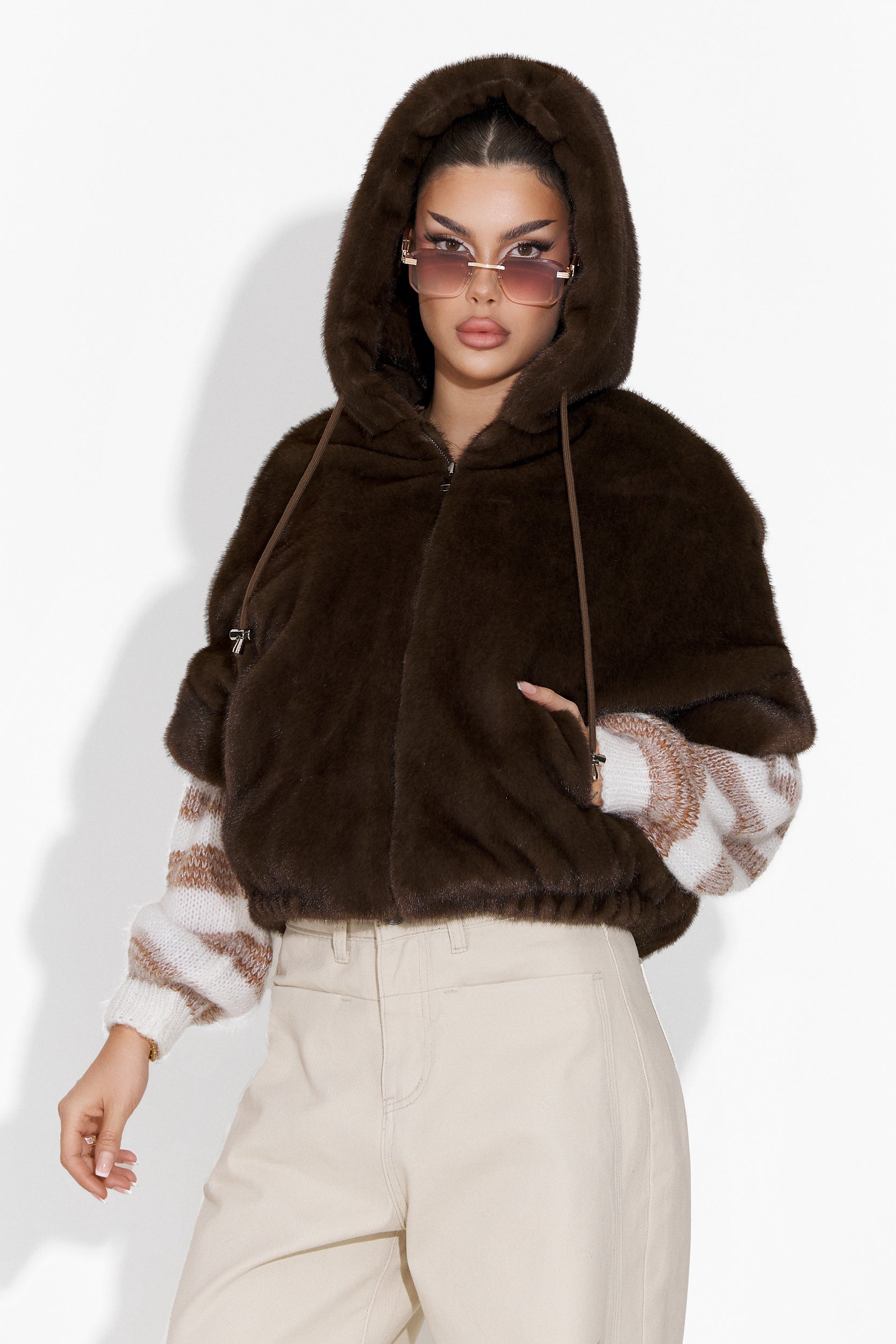 Brown fur coat Penelope Bogas