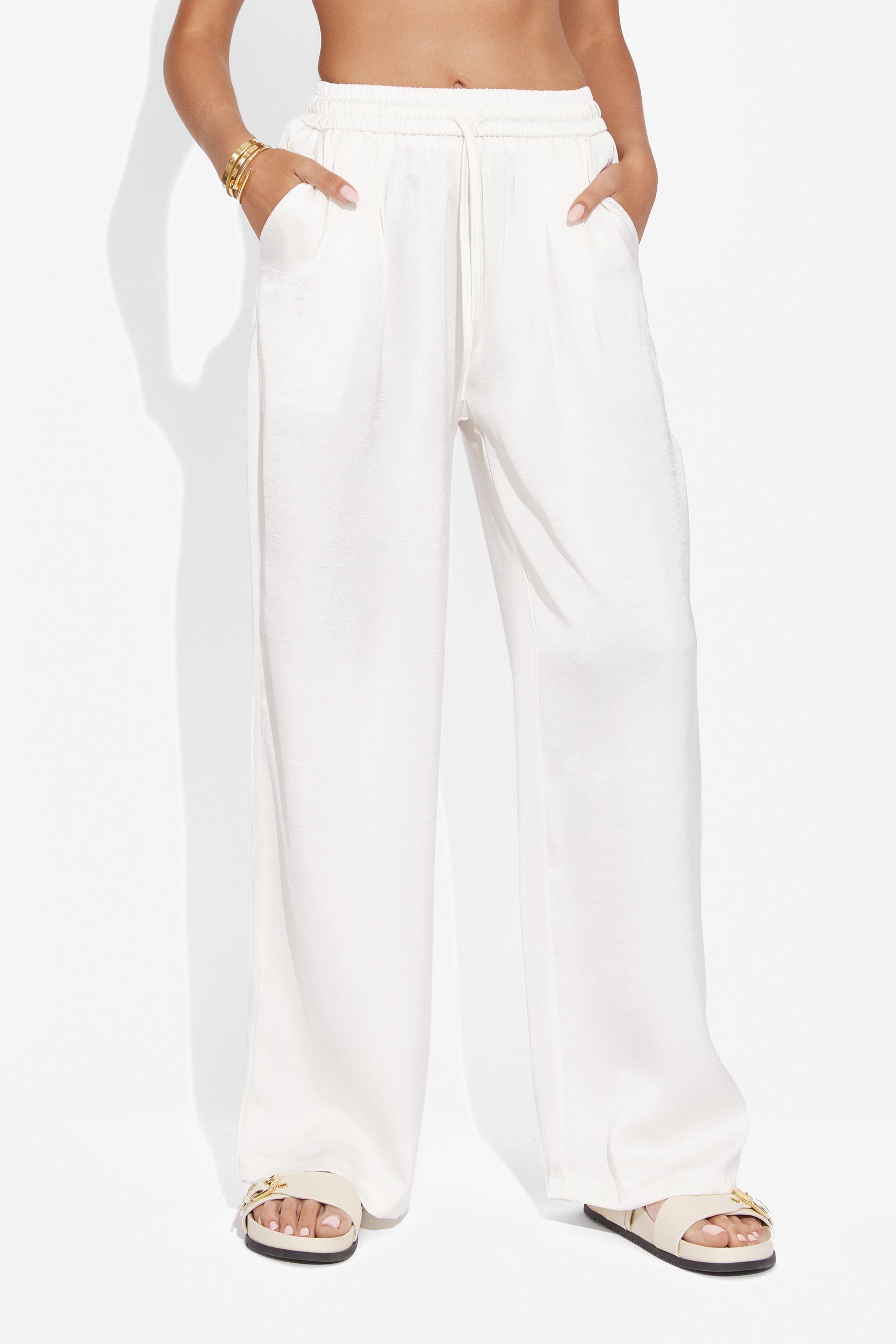 Azalea Bogas white casual women's pants