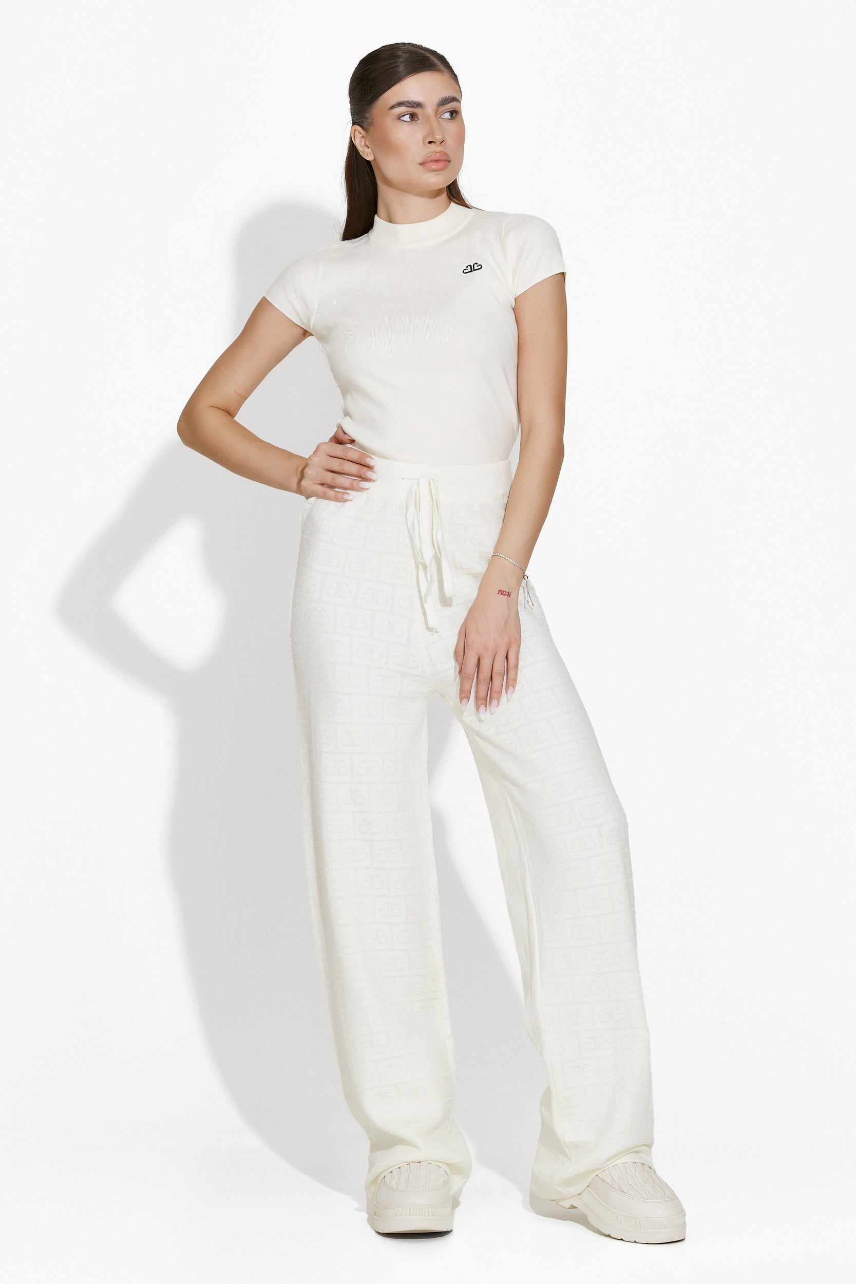 Casual white women's trousers Tisya Bogas