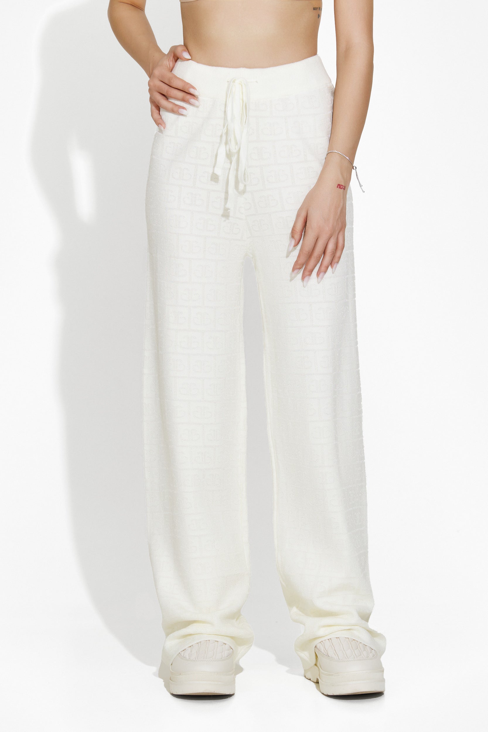 Casual white women's trousers Tisya Bogas