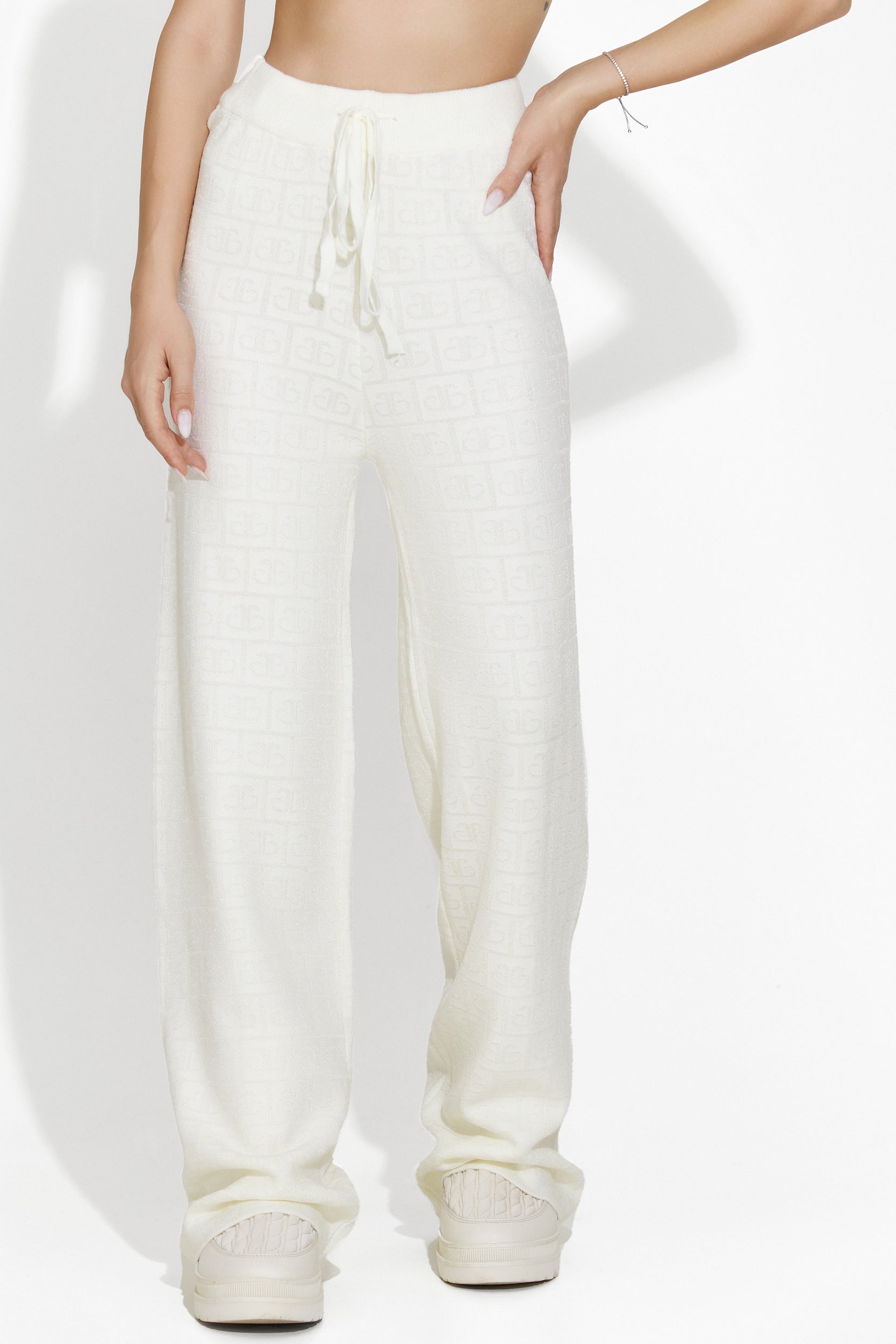 Casual white women's trousers Tisya Bogas