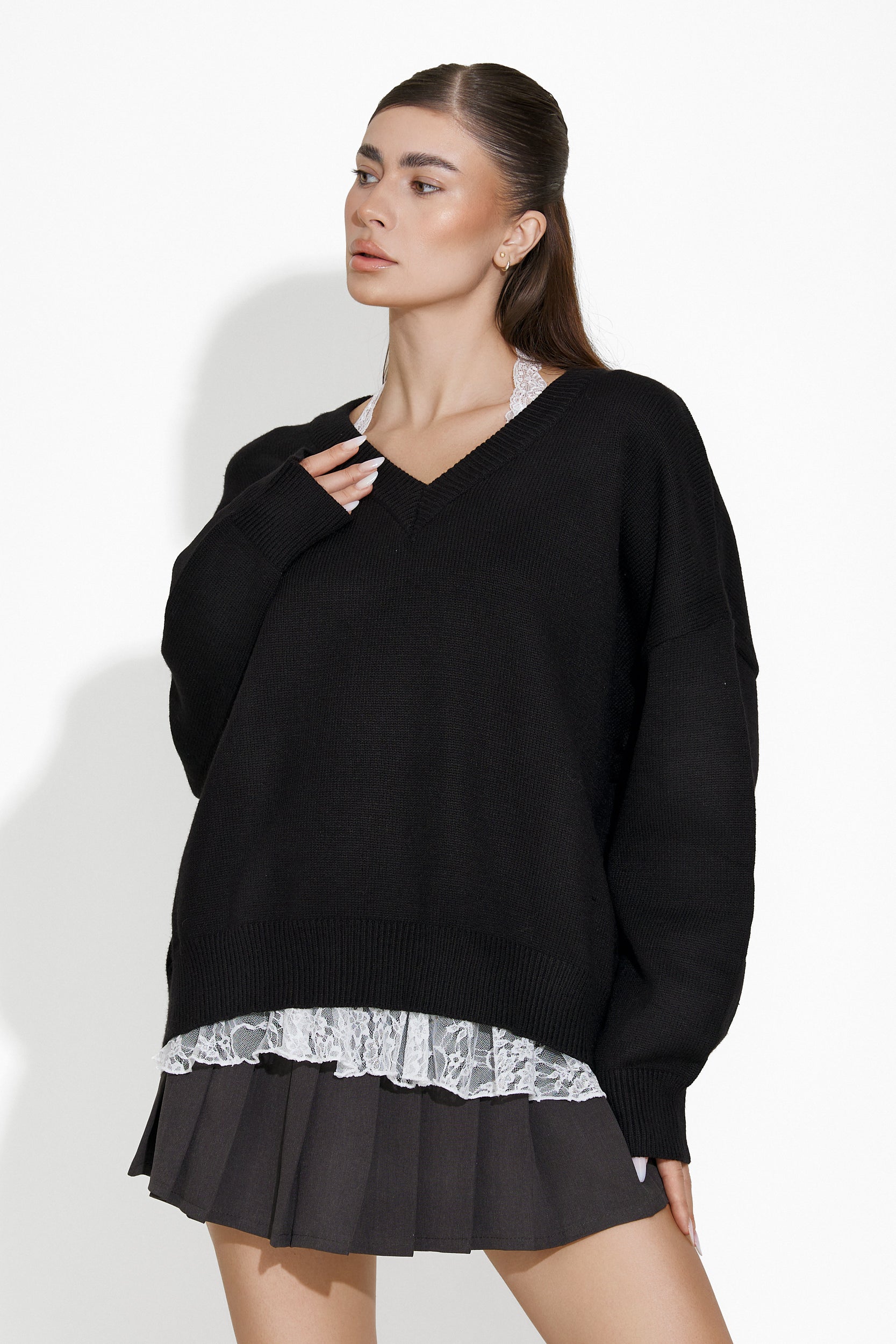 Women's casual black sweater Emetha Bogas