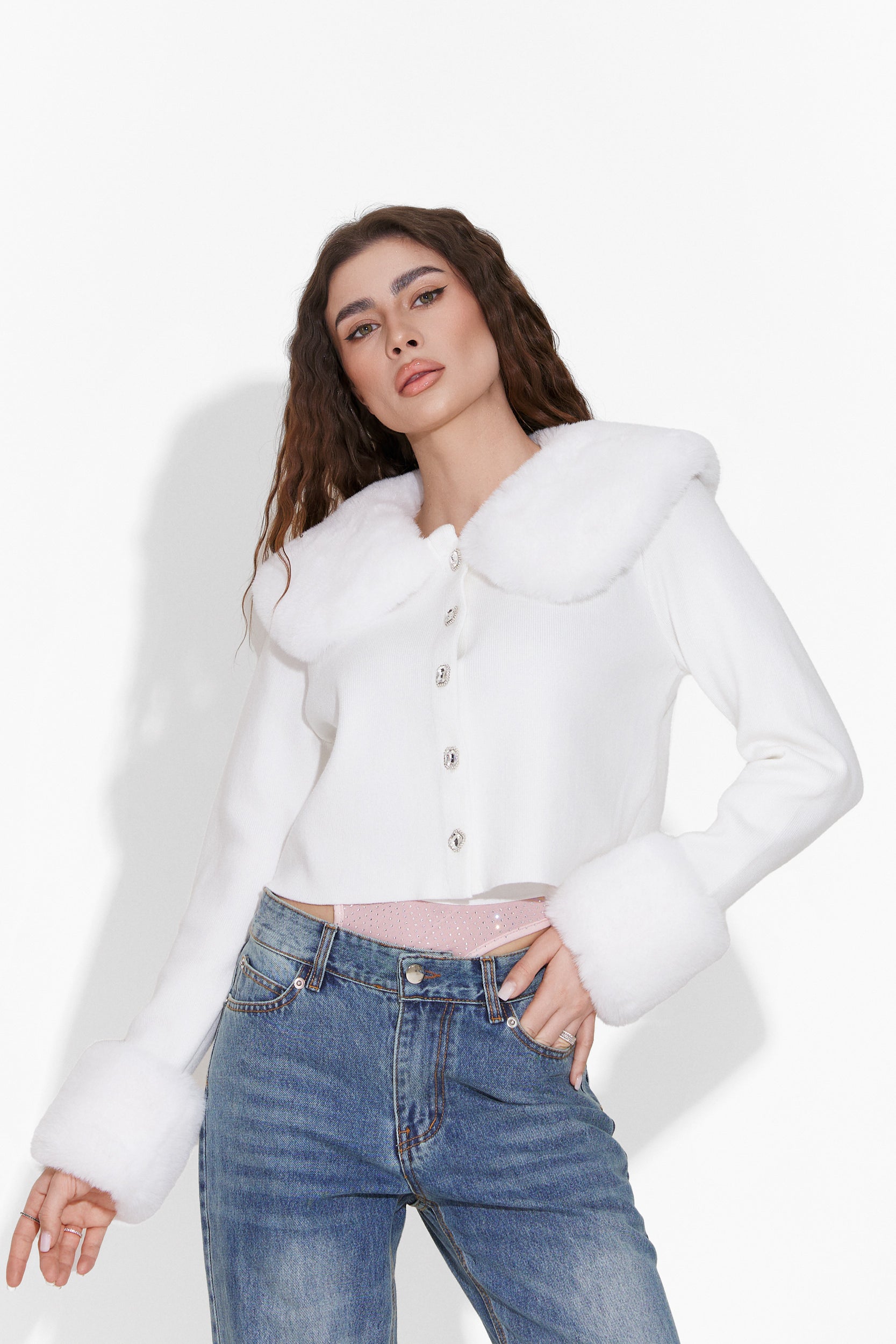 Elegant white women's sweater Adele Bogas