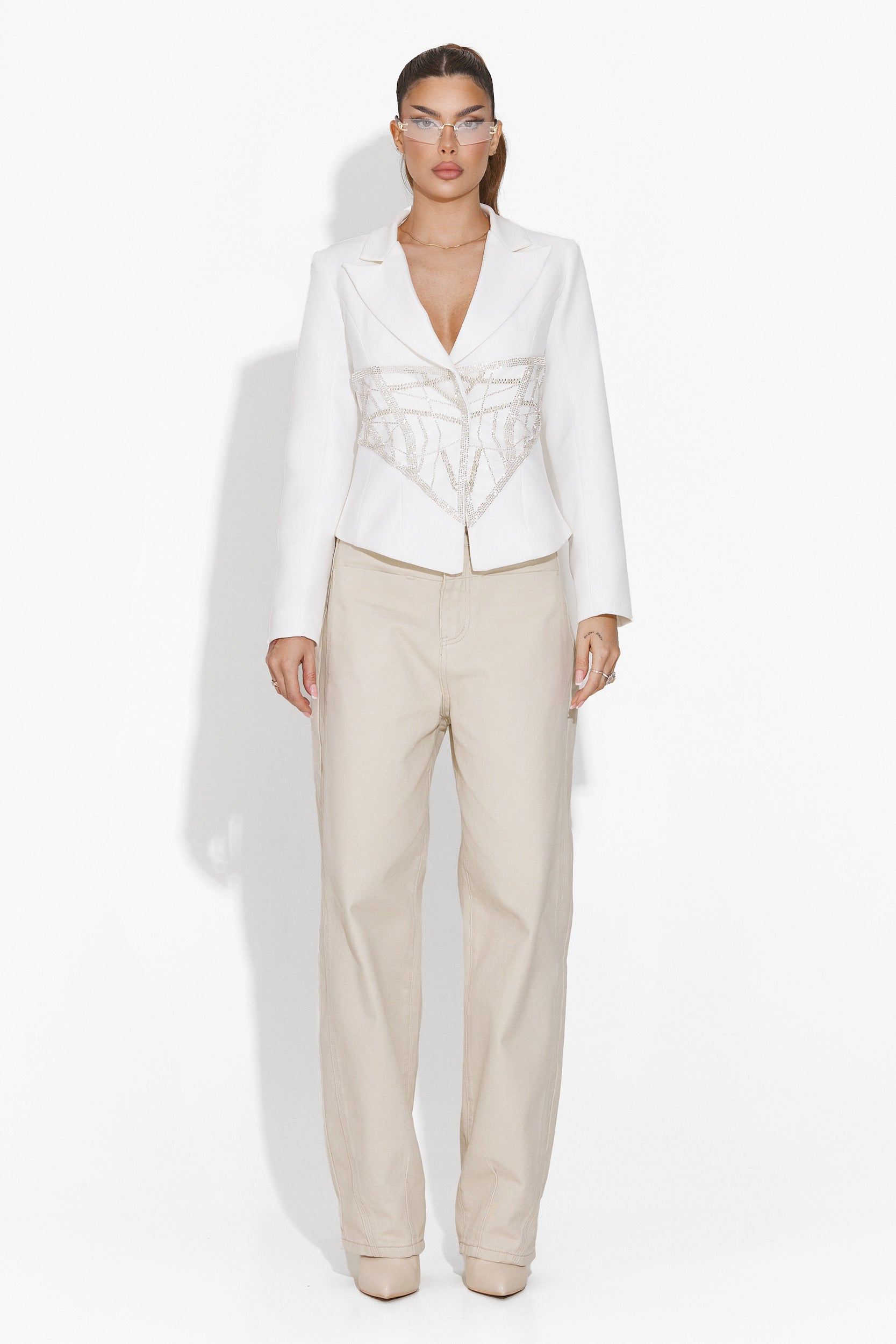 Elegant white women's blazer Adyson Bogas