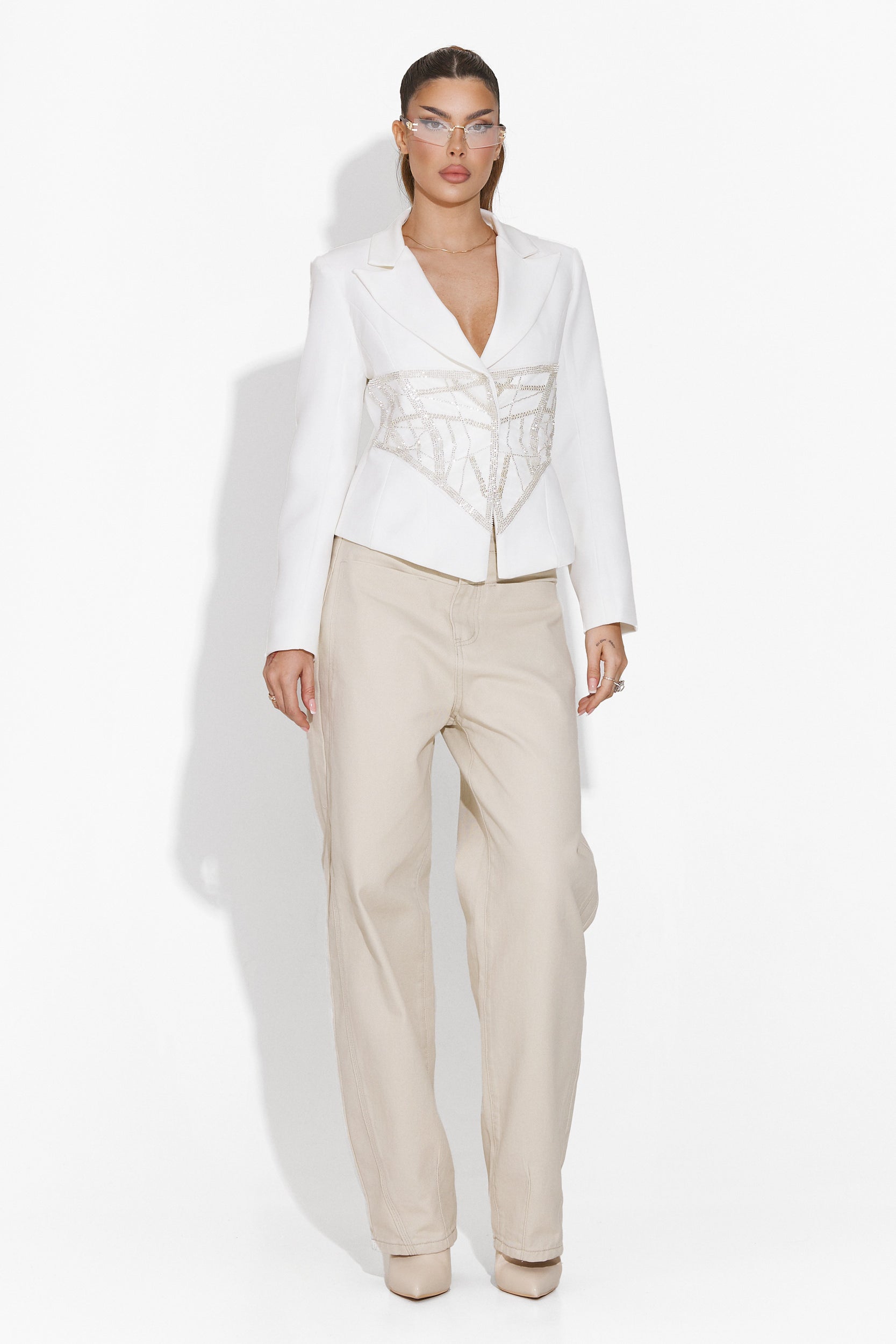 Elegant white women's blazer Adyson Bogas