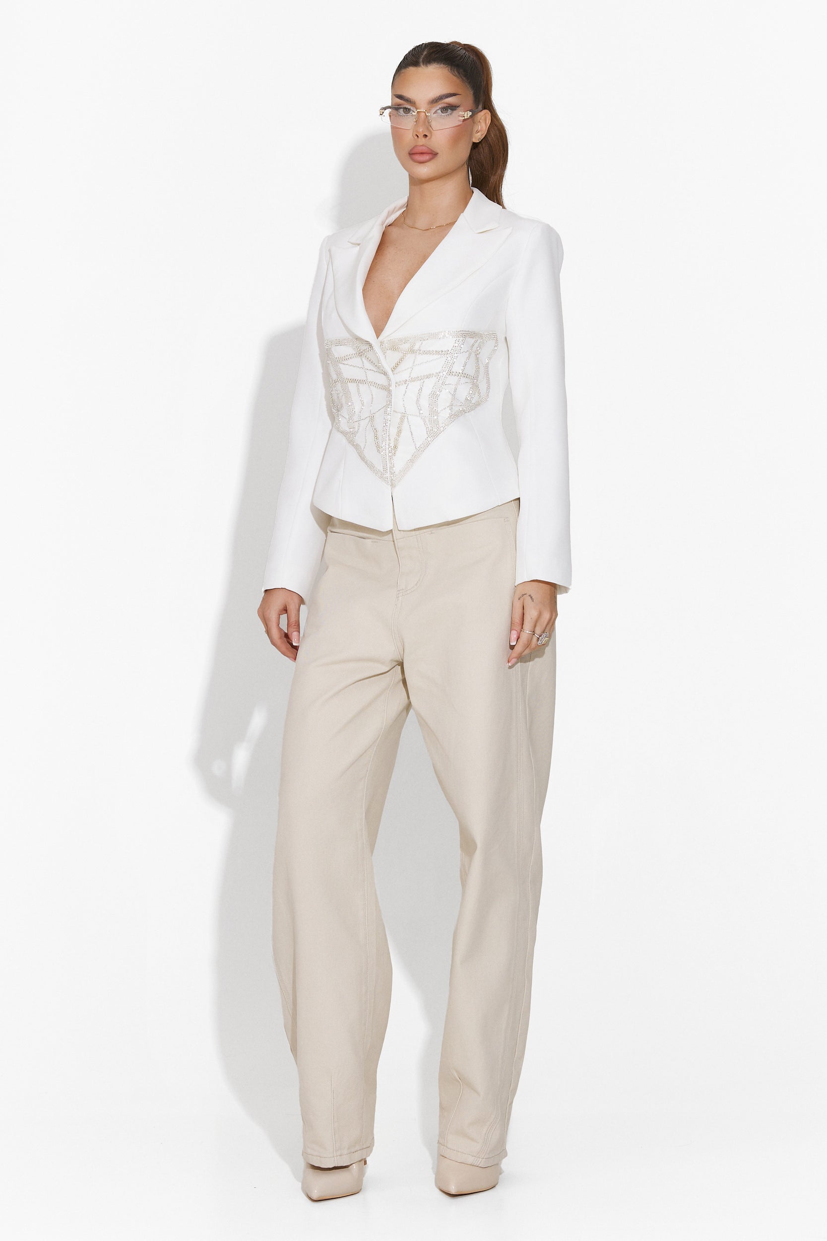 Elegant white women's blazer Adyson Bogas