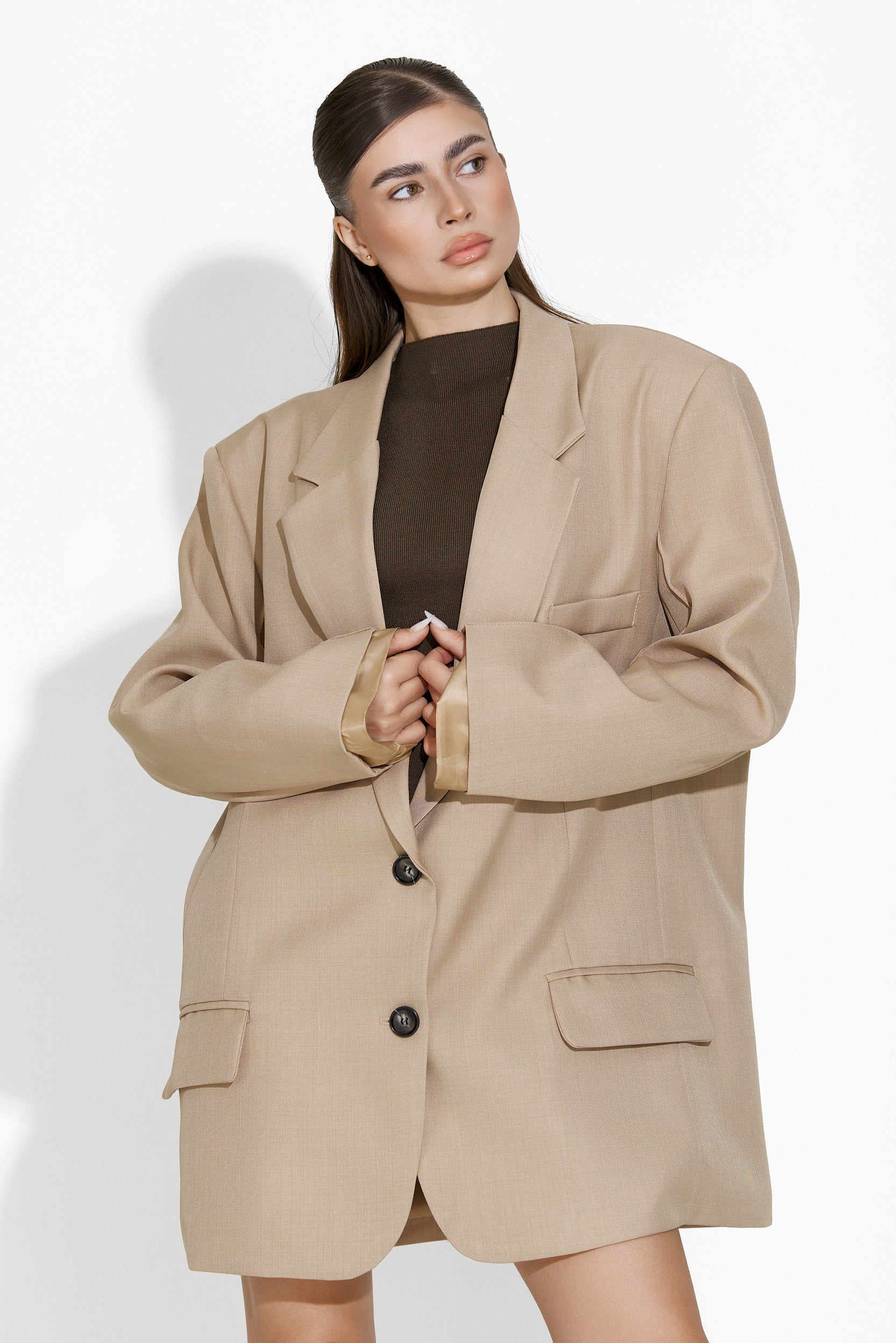 Elegant beige ladies jacket Crila Bogas