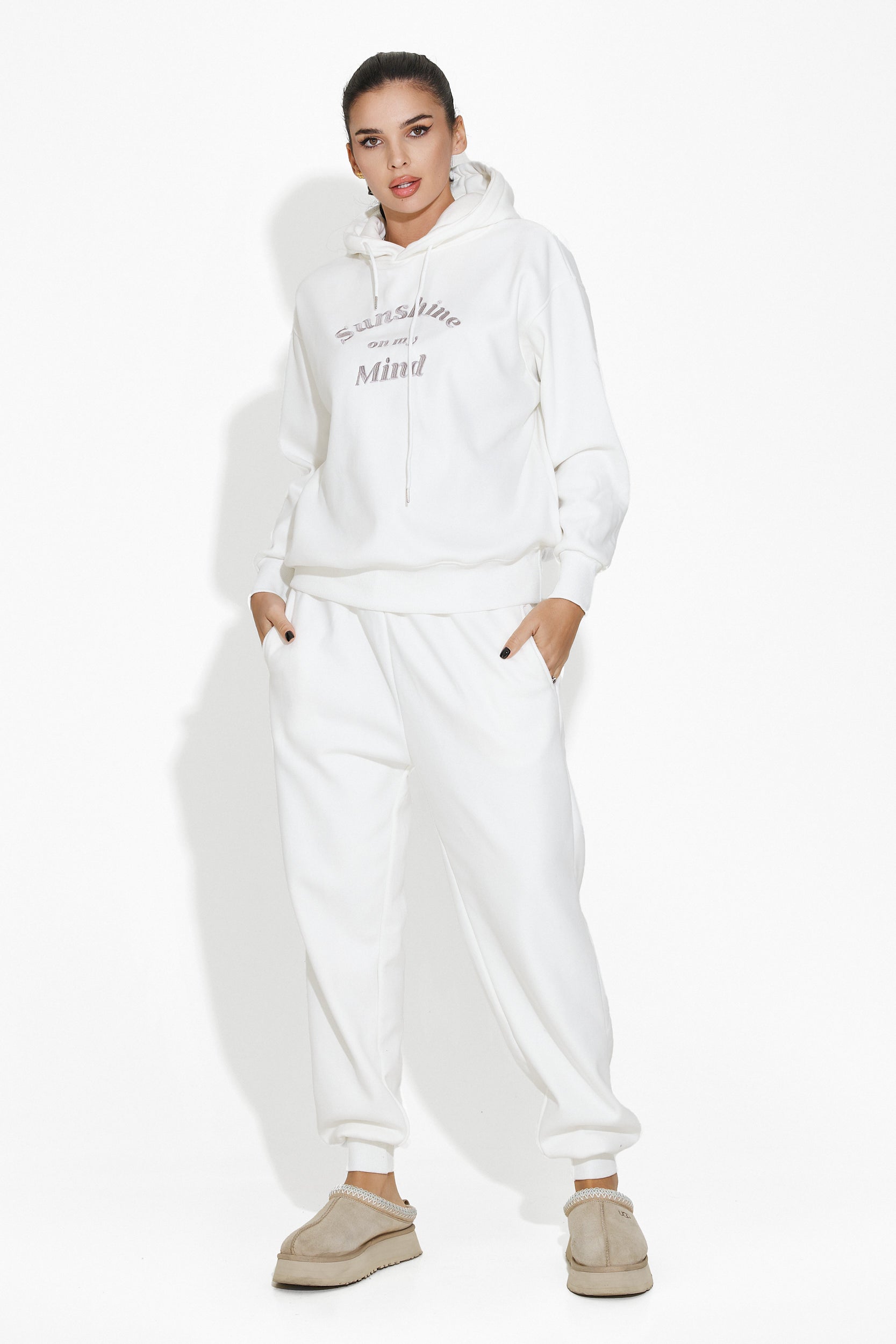 Divesa Bogas white casual women's tracksuit