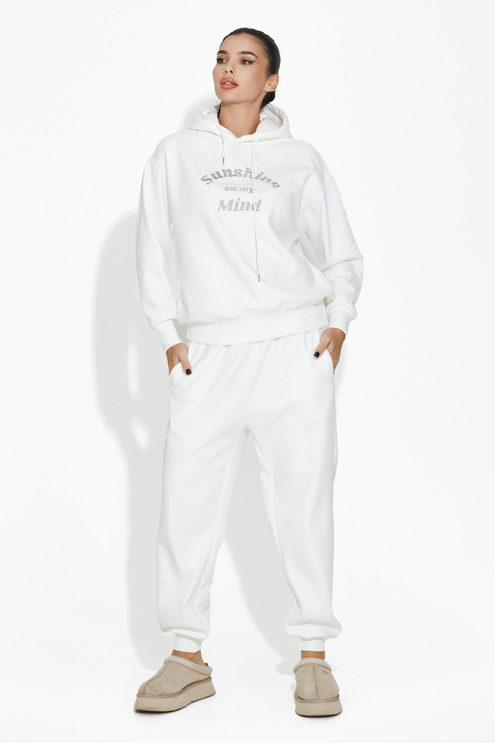 Divesa Bogas white casual women's tracksuit