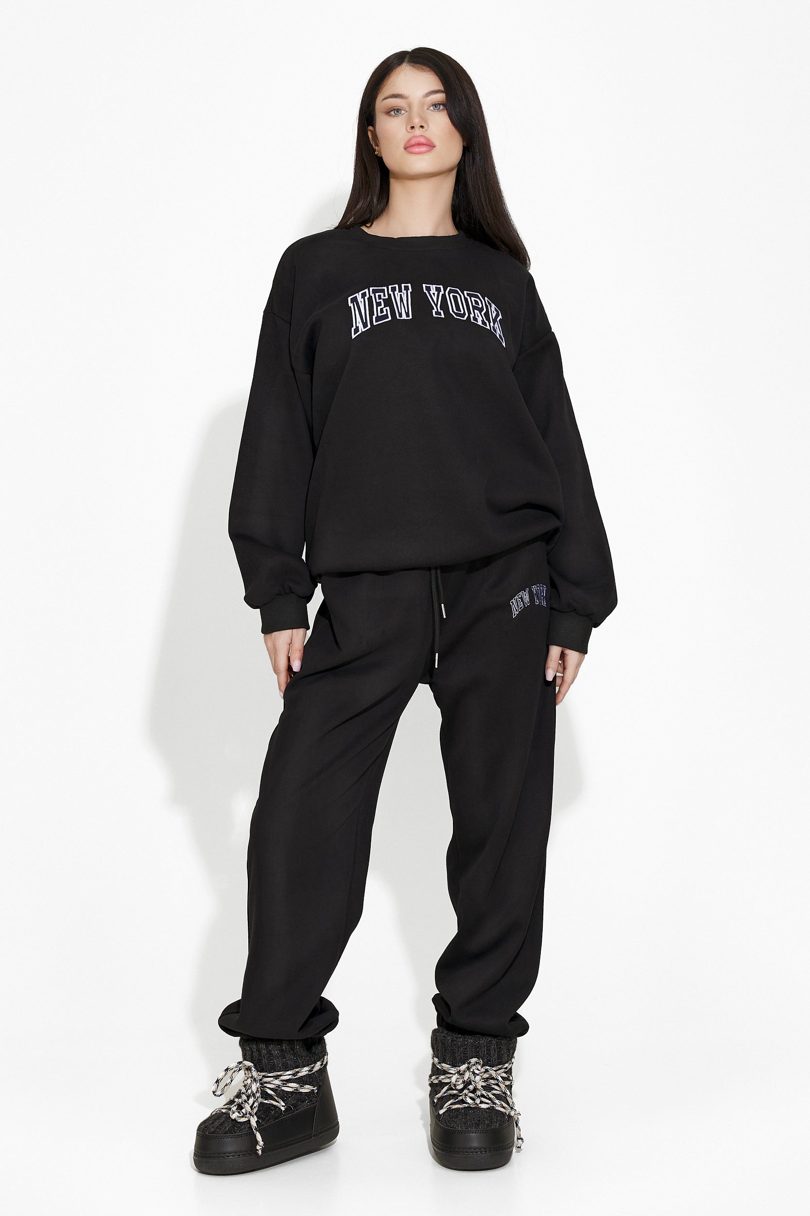 Black casual women's tracksuit Karina Bogas