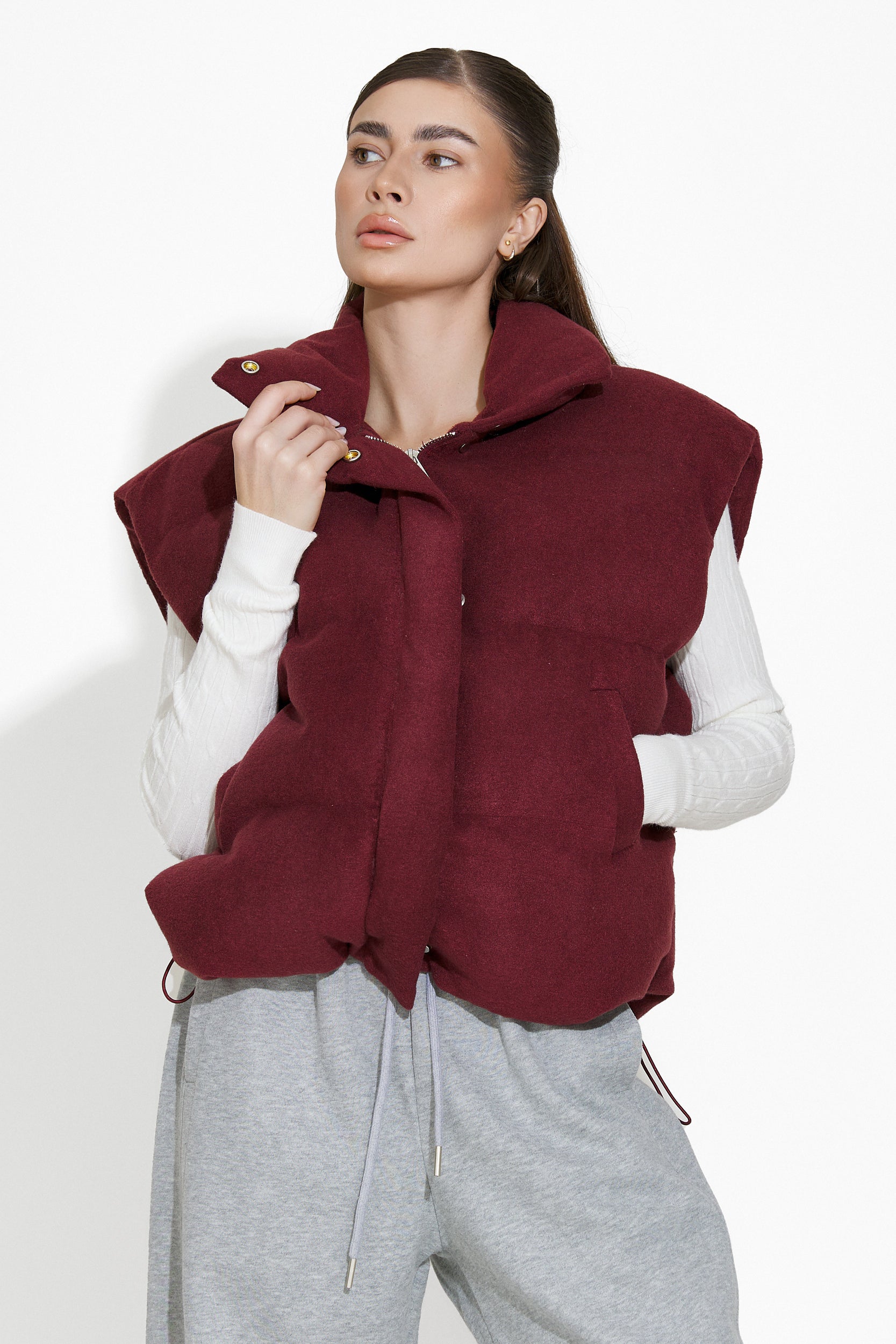 Vesta dama casual burgundy Raiana Bogas